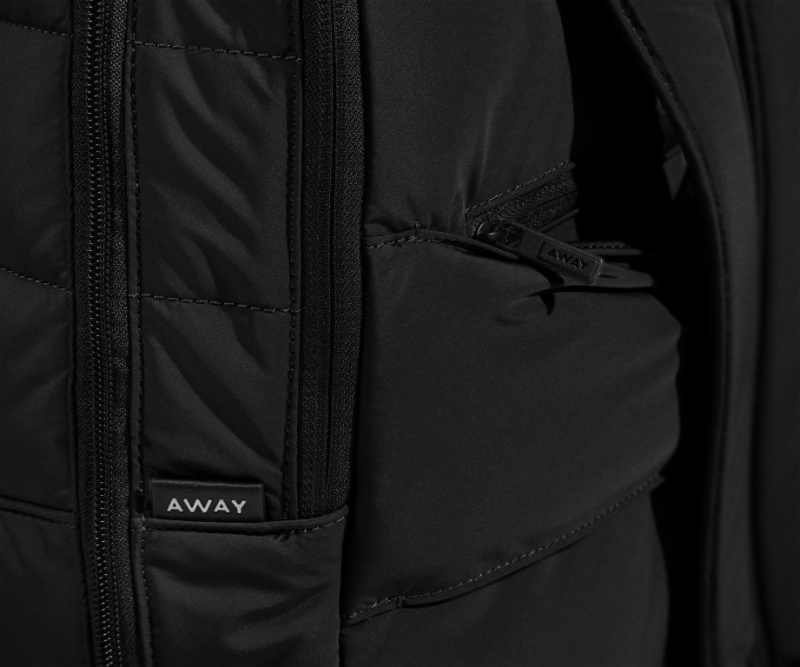 Mochilas Away Acolchado Everywhere Zip Negros | WoML2uc5taJ