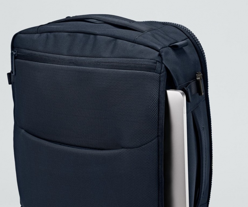 Mochilas Away Outdoor Convertible 25L Azul Marino Azules | 6Y3dXc8YUpX
