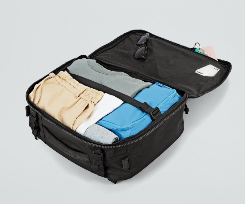 Mochilas Away Outdoor Convertible 25L Negros | zdckdFjNIPS